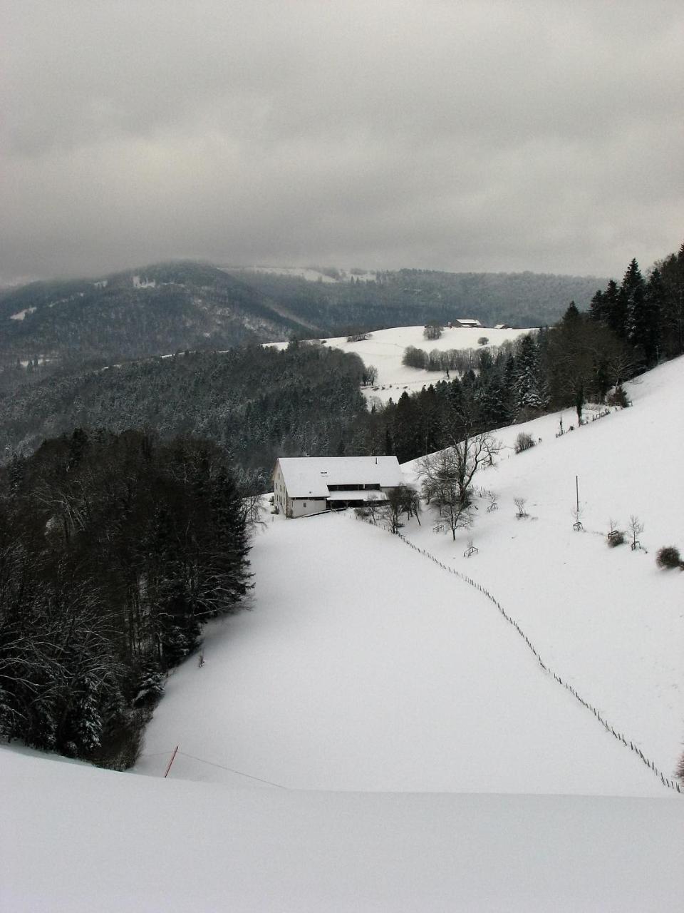 La Joux Chaupe Appartement Saint-Ursanne Buitenkant foto